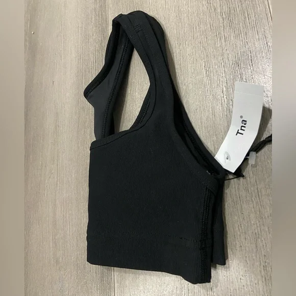 TnaSLICK™ Rib Climb Sports Bra - Picture 4 of 11